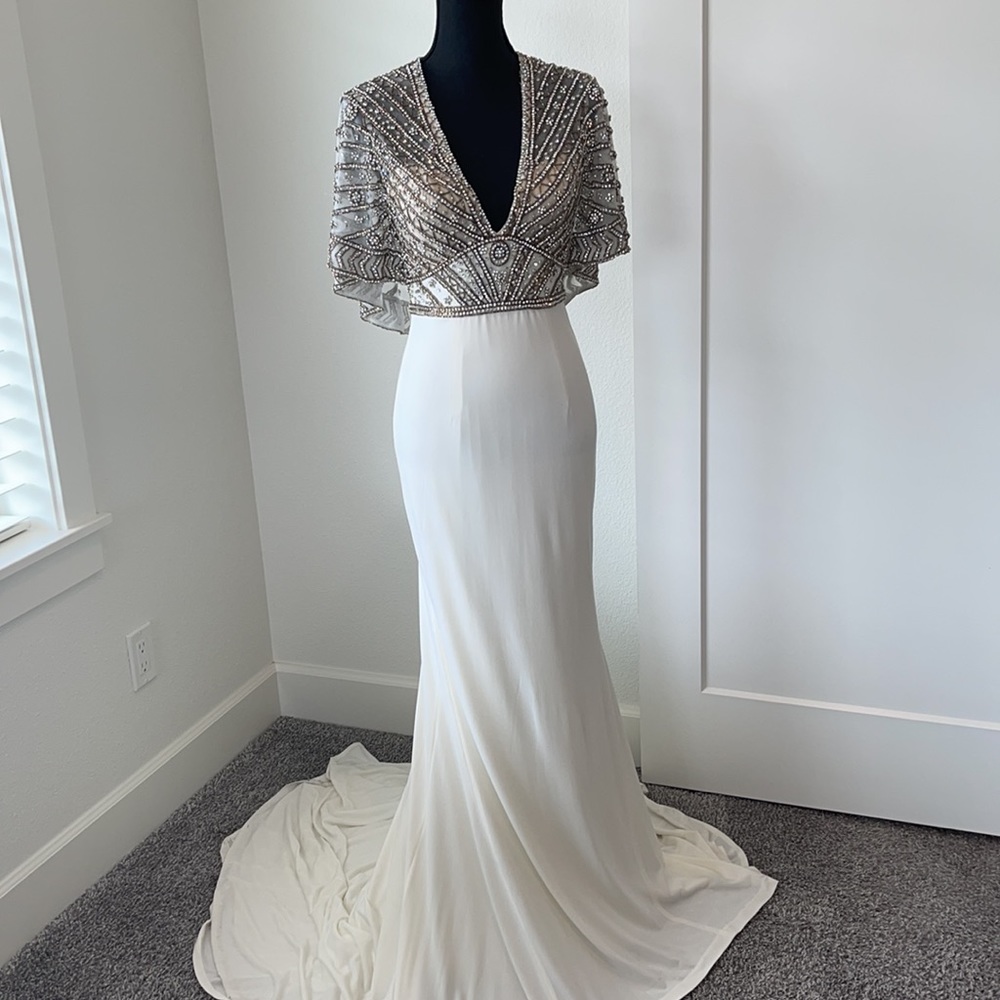 SHERRI HILL COUTURE IVORY JERSEY GOWN WITH CAPE